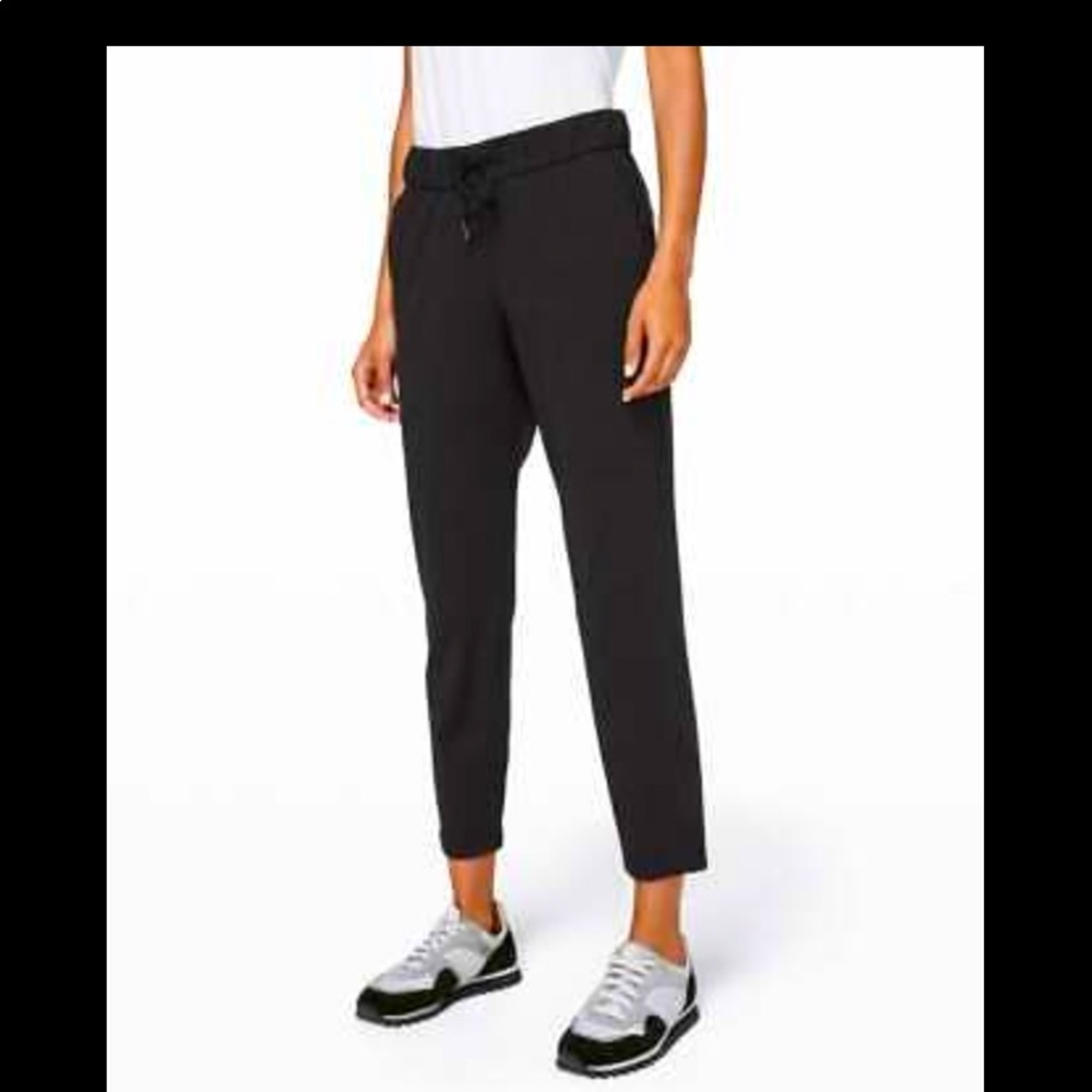 Lululemon On the Fly 7/8 LUXTREME pant